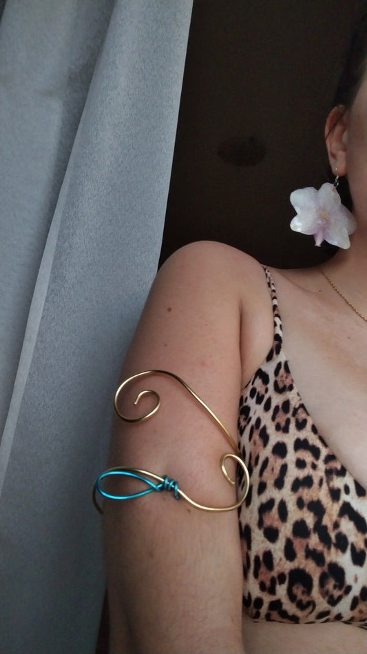 Arm cuff